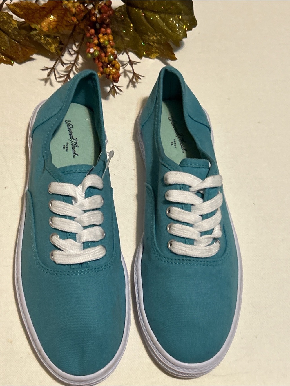 Casual Teal Canvas Women's Sneakers with White Laces